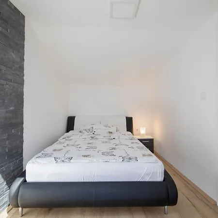 House Domen