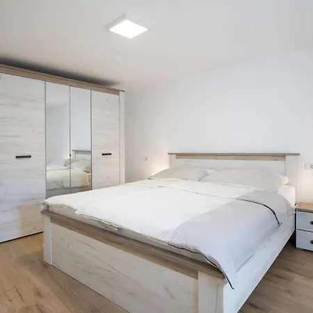 House Domen Medulin