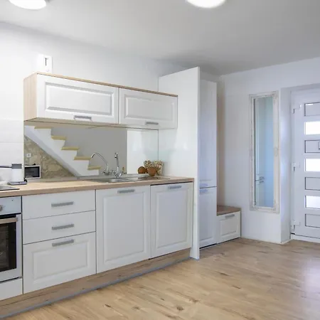 House Domen Apartment
